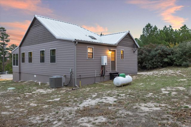 364 Ponderosa LOOP, Paige, TX 78659