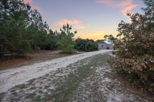 364 Ponderosa LOOP, Paige, TX 78659