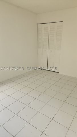 2138 NW 57th Ave 13-C, Lauderhill, FL 33313