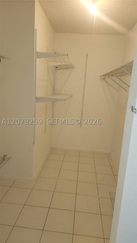 2138 NW 57th Ave 13-C, Lauderhill, FL 33313