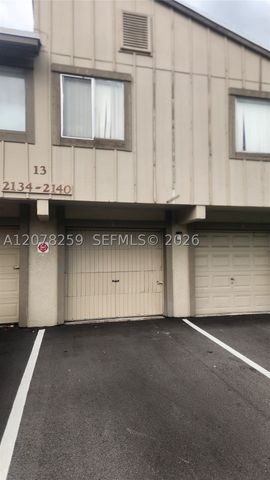 2138 NW 57th Ave 13-C, Lauderhill, FL 33313
