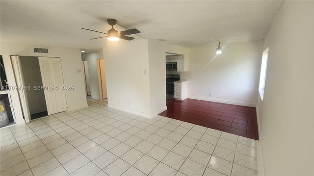 2138 NW 57th Ave 13-C, Lauderhill, FL 33313