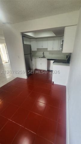 2138 NW 57th Ave 13-C, Lauderhill, FL 33313