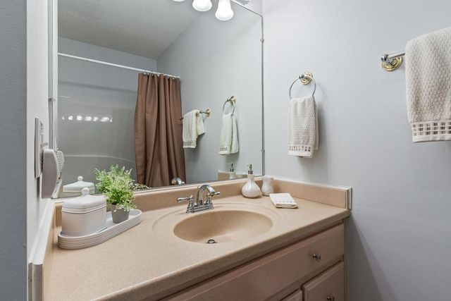 1938 Lakeview Summit Drive, Young Harris, GA 30582