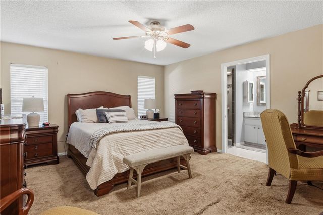 744 CEDAR KNOLL DRIVE N, Lakeland, FL 33809