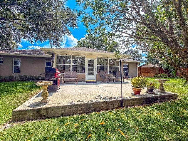 744 CEDAR KNOLL DRIVE N, Lakeland, FL 33809
