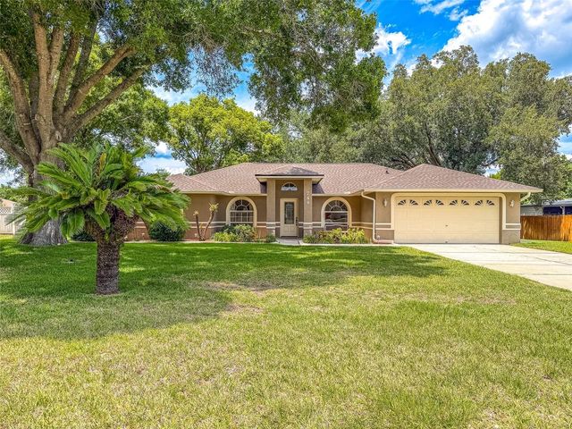 744 CEDAR KNOLL DRIVE N, Lakeland, FL 33809
