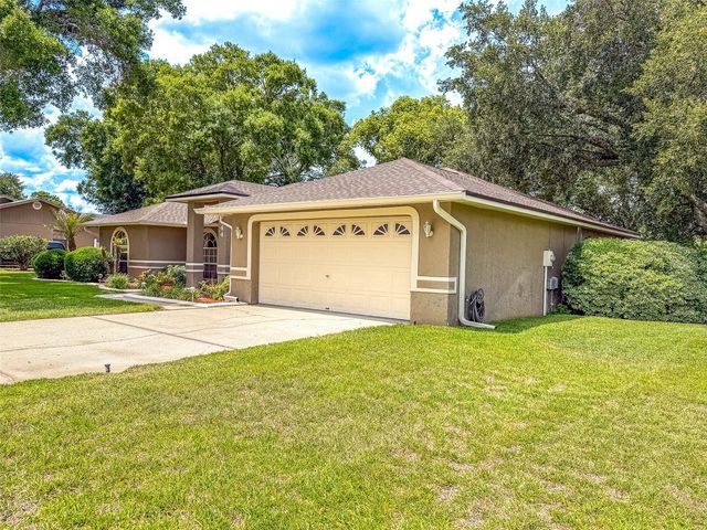 744 CEDAR KNOLL DRIVE N, Lakeland, FL 33809