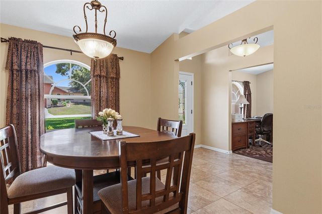 744 CEDAR KNOLL DRIVE N, Lakeland, FL 33809