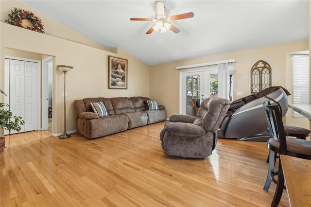744 CEDAR KNOLL DRIVE N, Lakeland, FL 33809