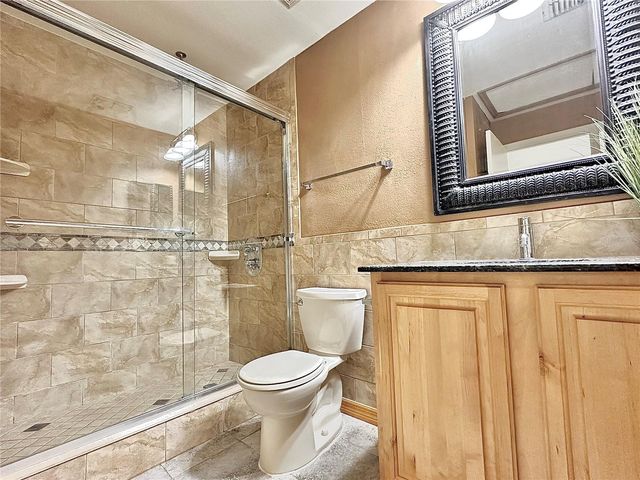 6004 WESTGATE DRIVE 301, Orlando, FL 32835