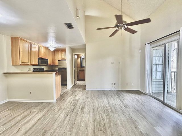 6004 WESTGATE DRIVE 301, Orlando, FL 32835