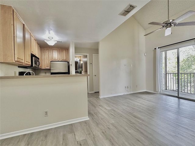 6004 WESTGATE DRIVE 301, Orlando, FL 32835