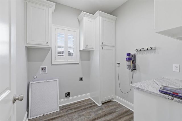 1255 Ravenhurst Drive, Lake Charles, LA 70611