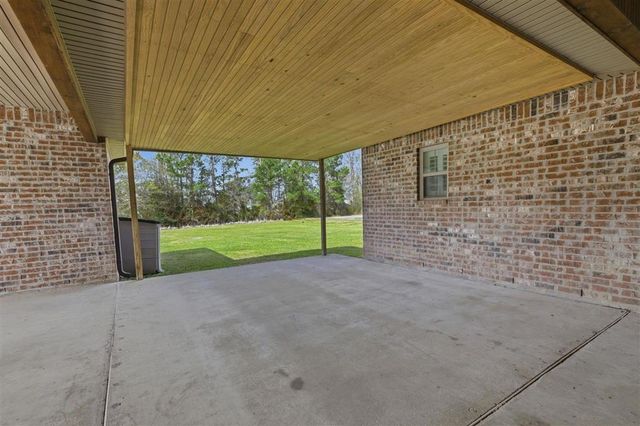 1255 Ravenhurst Drive, Lake Charles, LA 70611