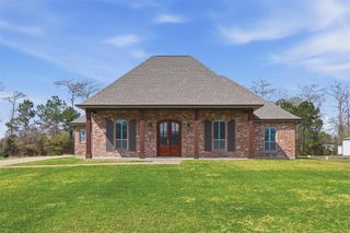 1255 Ravenhurst Drive, Lake Charles, LA 70611