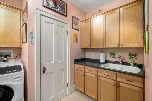 3 Rebekahs Way, Hollis, NH 03049