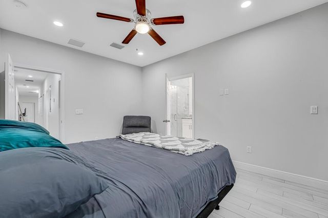 2618 Saginaw Avenue, West Palm Beach, FL 33409