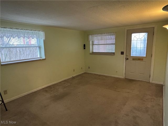 514 21st Street, Vienna, WV 26105