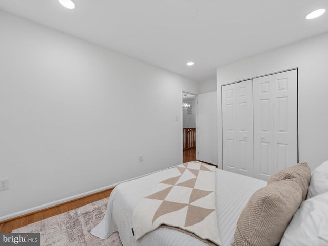 7417 WHERNSIDE ST, Lorton, VA 22079