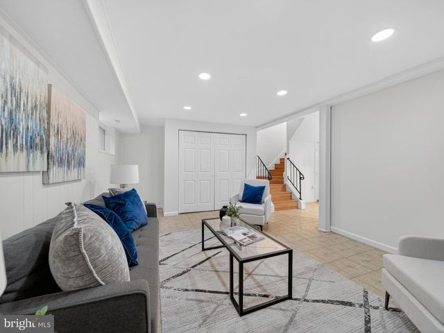 7417 WHERNSIDE ST, Lorton, VA 22079
