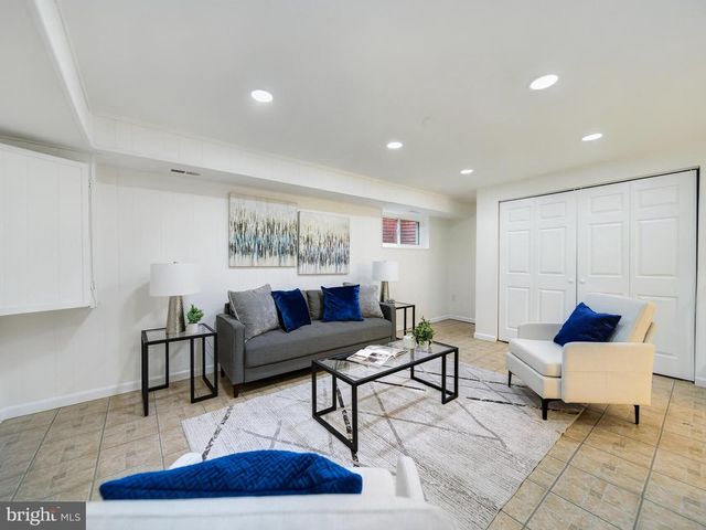 7417 WHERNSIDE ST, Lorton, VA 22079