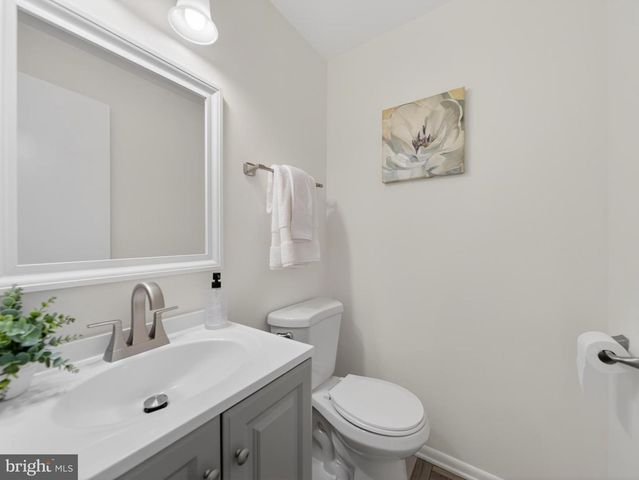 7417 WHERNSIDE ST, Lorton, VA 22079
