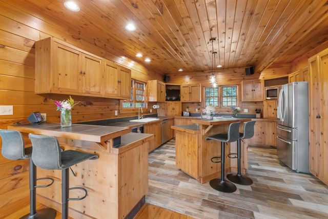 455 Carrie Avenue, Pembroke, NH 03275