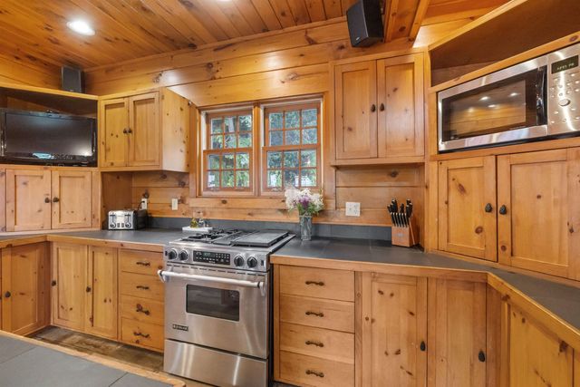 455 Carrie Avenue, Pembroke, NH 03275