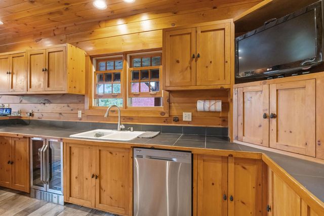 455 Carrie Avenue, Pembroke, NH 03275