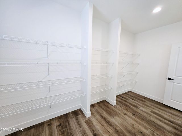 33016 W Cambridge Avenue, Tonopah, AZ 85354