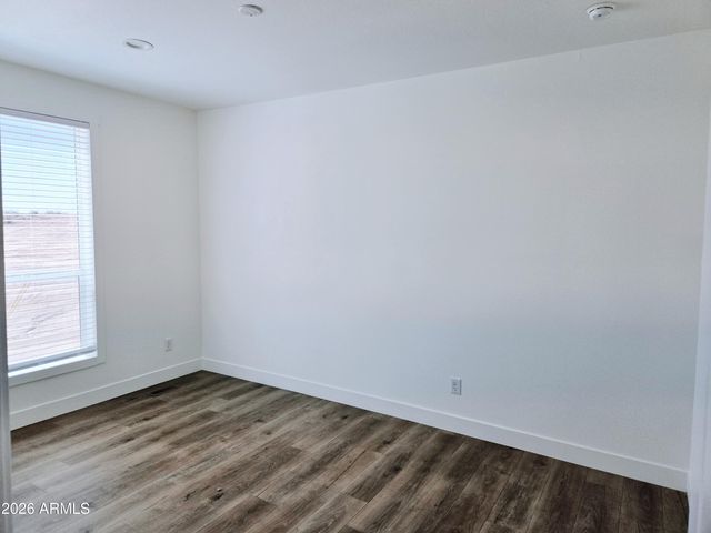 33016 W Cambridge Avenue, Tonopah, AZ 85354