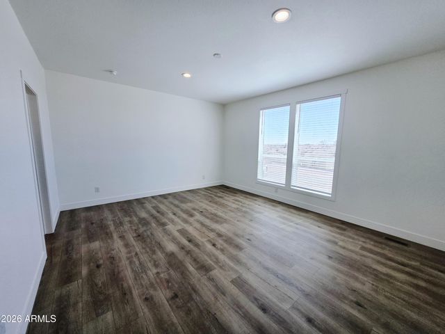 33016 W Cambridge Avenue, Tonopah, AZ 85354