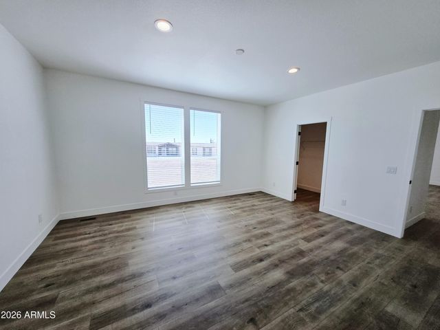 33016 W Cambridge Avenue, Tonopah, AZ 85354