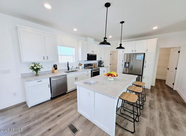 33016 W Cambridge Avenue, Tonopah, AZ 85354