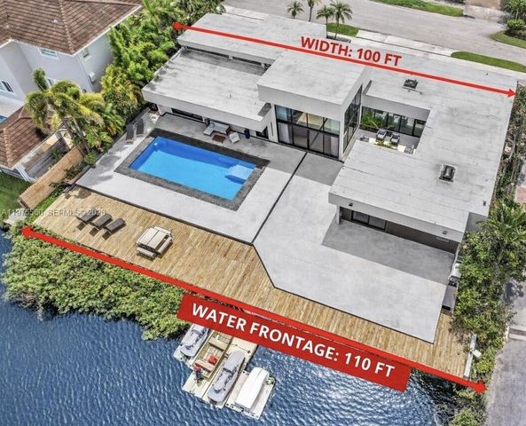 19801 NE 23rd Ave, Miami, FL 33180