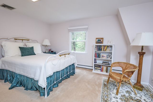 42 Trails End Road, Weston, CT 06883
