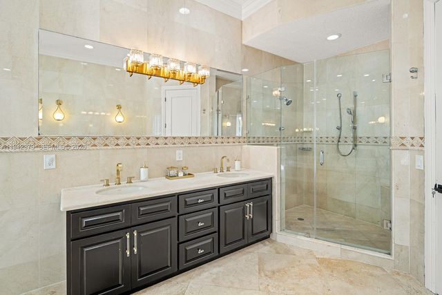 1224 Almeria Ave, Coral Gables, FL 33134