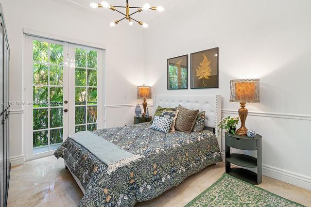 1224 Almeria Ave, Coral Gables, FL 33134