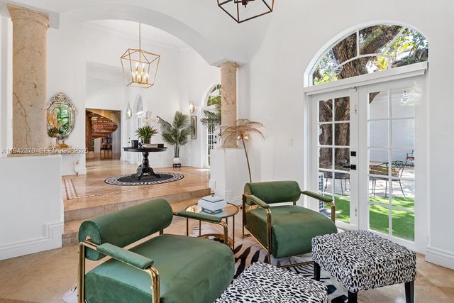 1224 Almeria Ave, Coral Gables, FL 33134