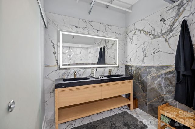 921 Westmere Avenue, Charlotte, NC 28208