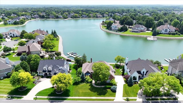 12287 Heatherstone Place, Carmel, IN 46033