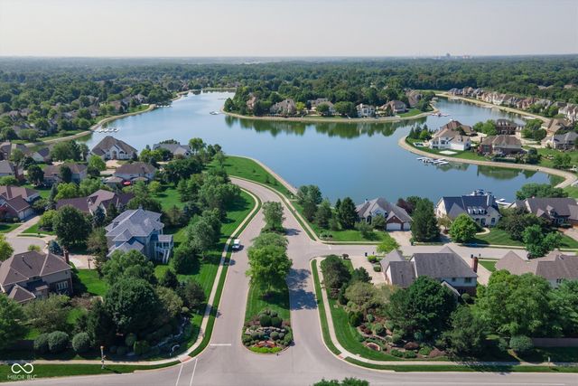 12287 Heatherstone Place, Carmel, IN 46033