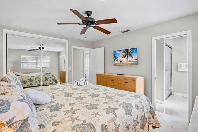 5830 MIDNIGHT PASS ROAD 107, Sarasota, FL 34242