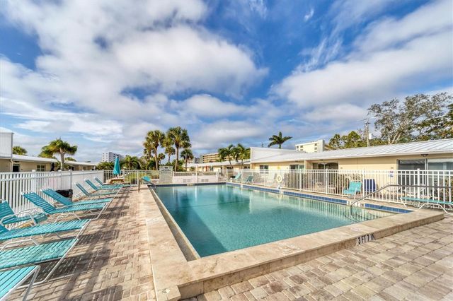 5830 MIDNIGHT PASS ROAD 107, Sarasota, FL 34242