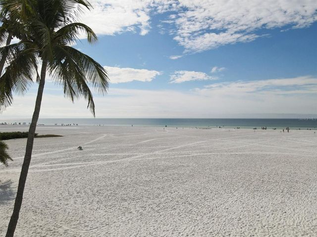 5830 MIDNIGHT PASS ROAD 107, Sarasota, FL 34242