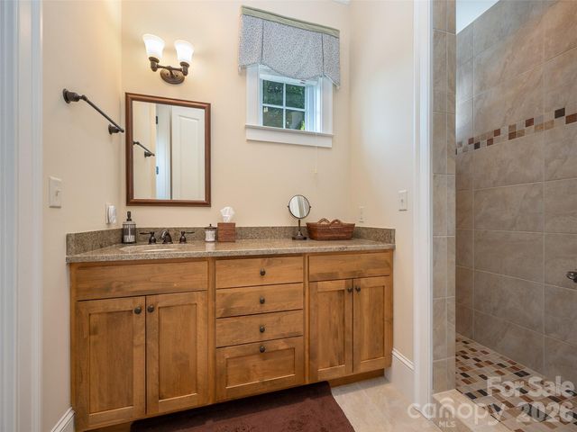565 Chestertown Drive, Mill Spring, NC 28756