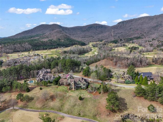 565 Chestertown Drive, Mill Spring, NC 28756