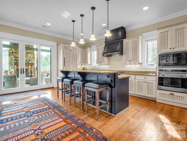 565 Chestertown Drive, Mill Spring, NC 28756