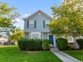 992 N INDEPENDENCE AVE, Provo, UT 84604